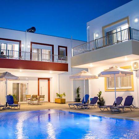 Gennadi Gardens Exclusive Apartments מראה חיצוני תמונה