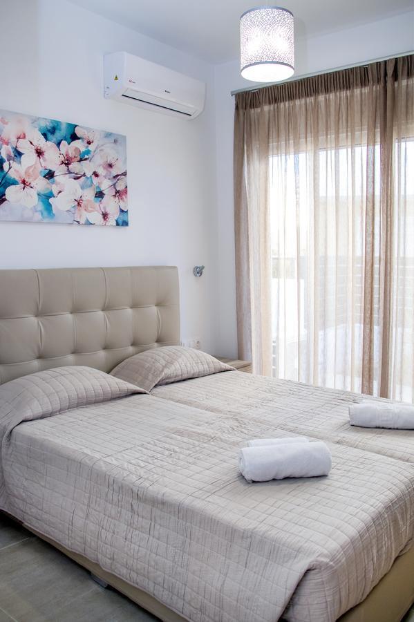 Gennadi Gardens Exclusive Apartments מראה חיצוני תמונה