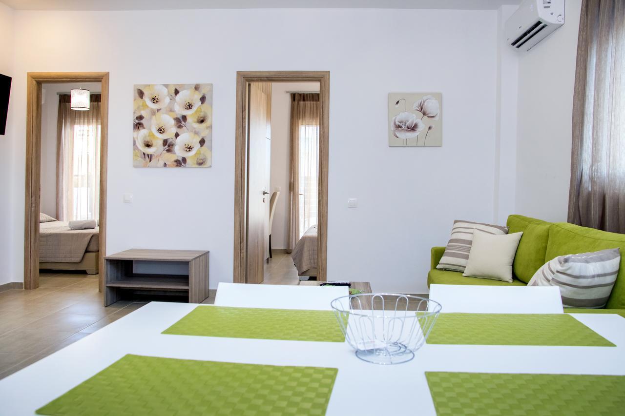 Gennadi Gardens Exclusive Apartments מראה חיצוני תמונה